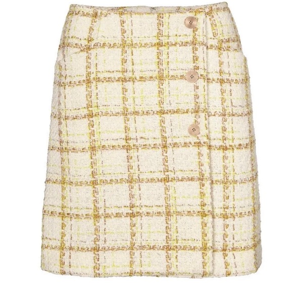 CAbi Dresses & Skirts - Cabi Spring 23 Coco Skirt
Size 8